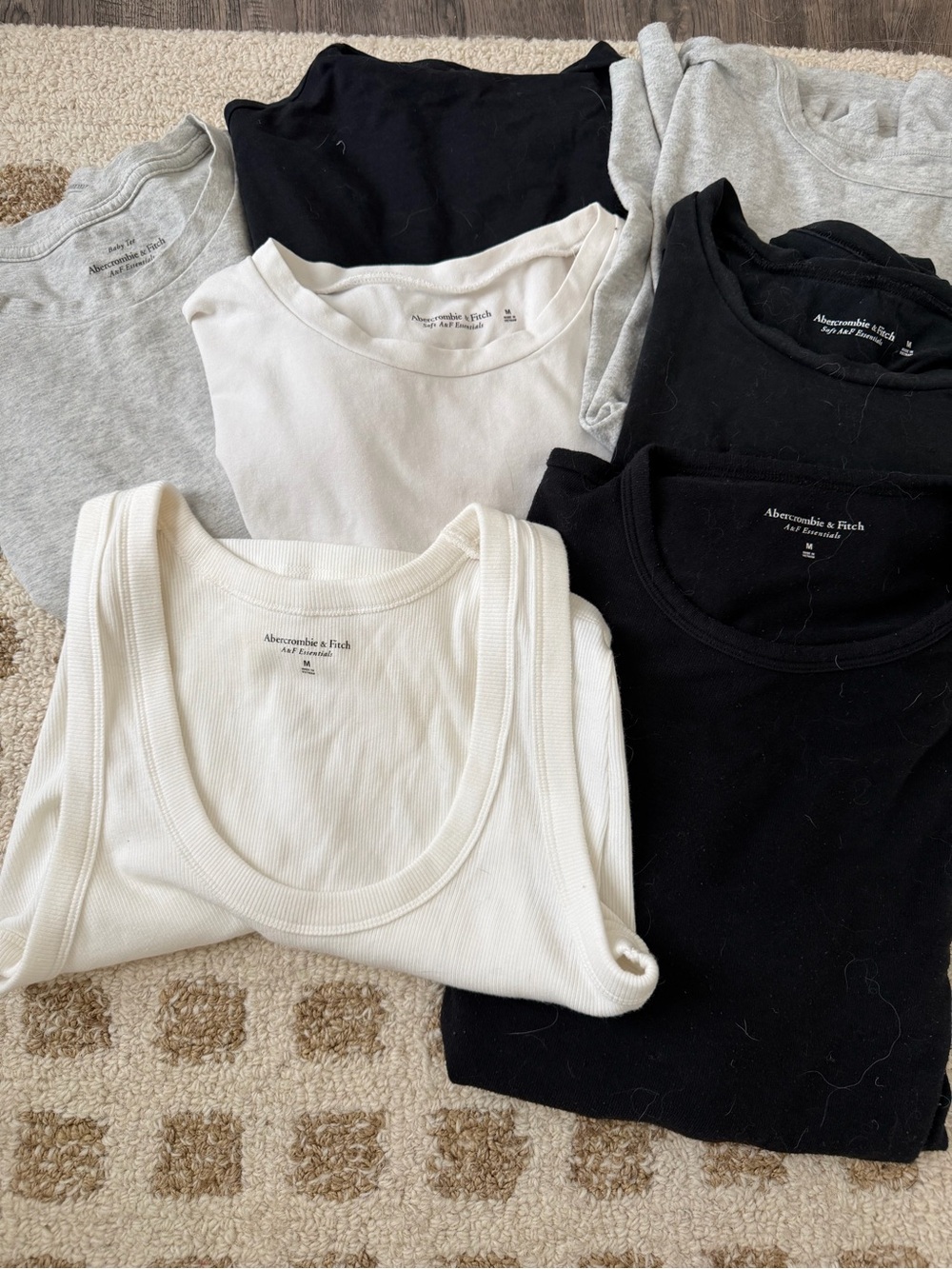 Abercrombie & Fitch Basics Bundle